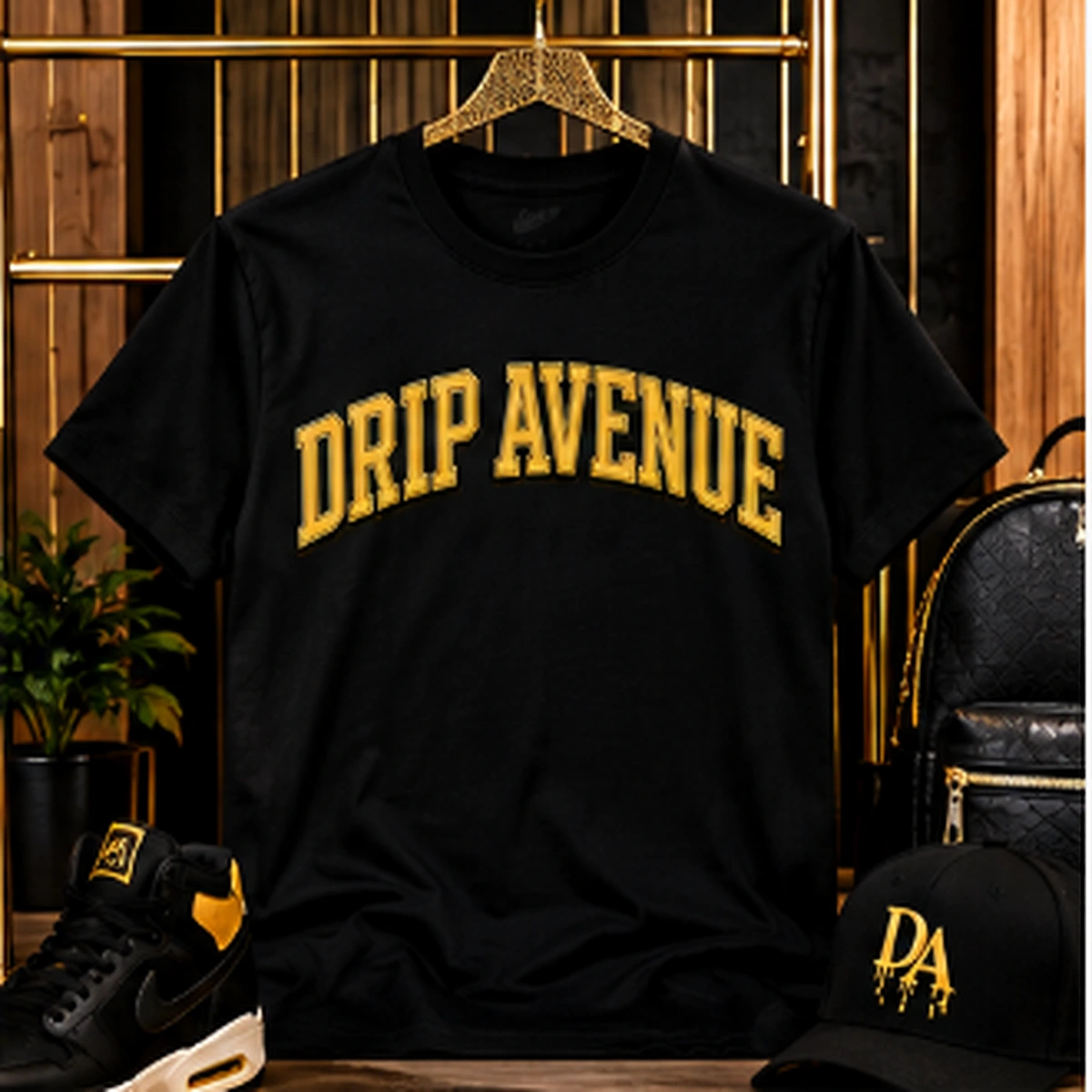 Signature Arch Logo Tee